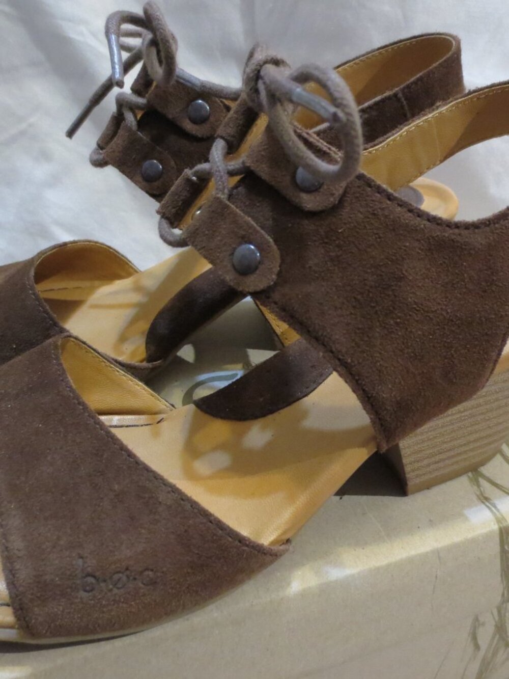 b.o.c Born Concept Blair Dark Brown Faux Suede Dressy Casual Heeled Sandal - 8 M - Picture 2 of 8